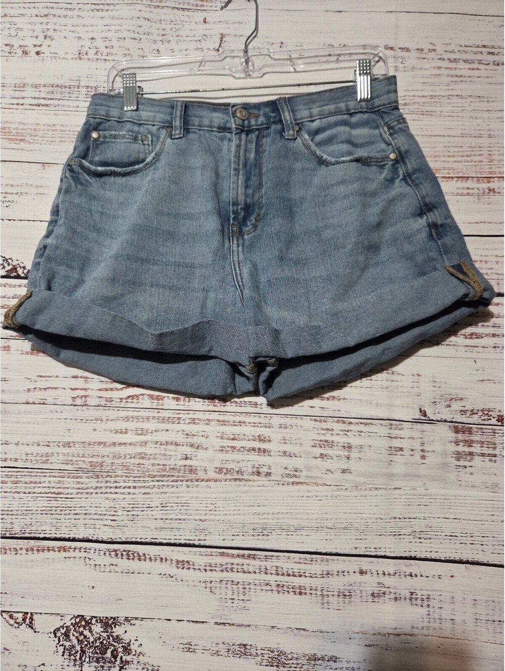 Kensie Jeans High Rise Light Blue Denim Shorts Size 8/29